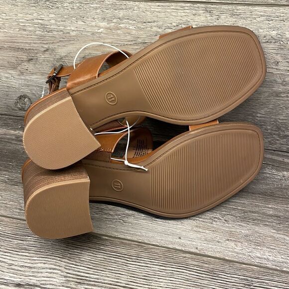 Women's Hope Heels - Universal Thread - Picture 10 of 10